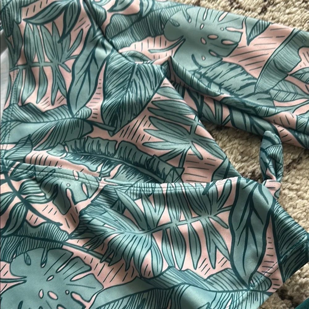 Art class Kids Swim Set with Tropical Print